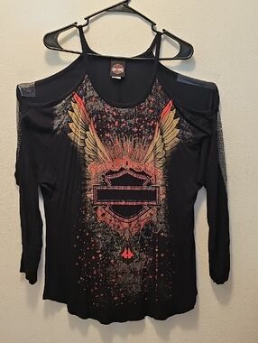 Harley-Davidson Women's Black Cold-Shoulder Graphic Top, major bling!